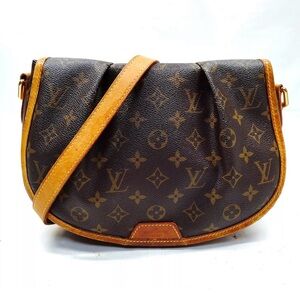 Louis Vuitton Monogram Menilmontant PMShoulder Bag